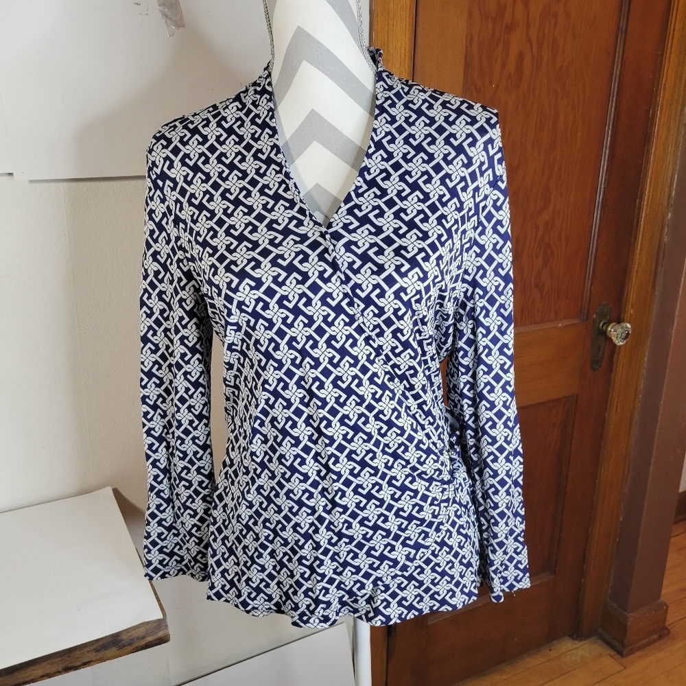 Womans Talbots Blue/White Long sleeve faux wrap Geometric blouse size Medium
